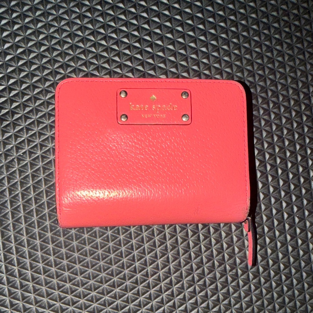 Kate Spade Coral Zip Wallet